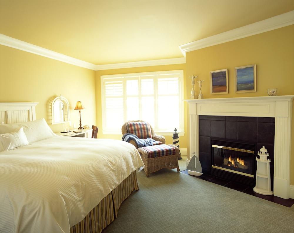 Harbour House Hotel Niagara-on-the-Lake Room photo